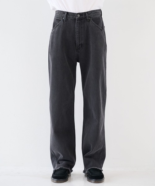 WESTOVERALLS（ウエストオーバーオールズ）の「【WESTOVERALLS】5PWIDE PANTS（デニムパンツ・メンズ・ブラック・28/30/32）」の2枚目の写真
