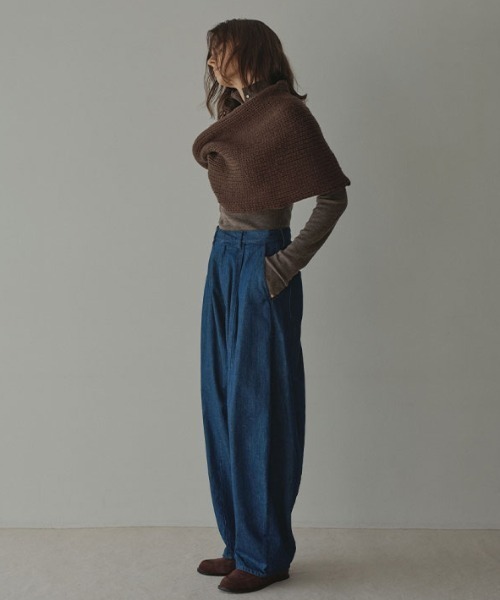 ETRE TOKYO（エトレトウキョウ）の「カーヴィータックデニムパンツ（デニムパンツ・レディース・ブルー/ブラック・S/M）」の4枚目の写真
