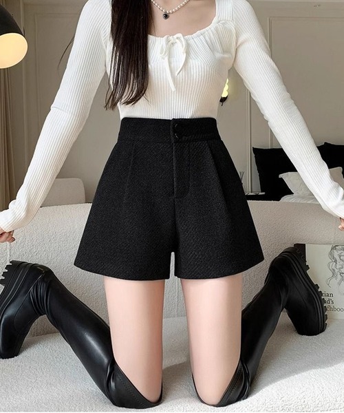 IRADOWL(アイラドール)の「ダークカラーハイウエストショートパンツ(その他パンツ・レディース・ダークグレー/ブラック・SMALL/MEDIUM/LARGE)」の12枚目の写真