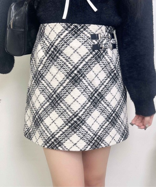 INGNI（イング）の「ビット付アソート柄タイトミニスカパン（スカート・レディース・ホワイト系その他2/ブラック系その他6/その他11・FREE）」の22枚目の写真