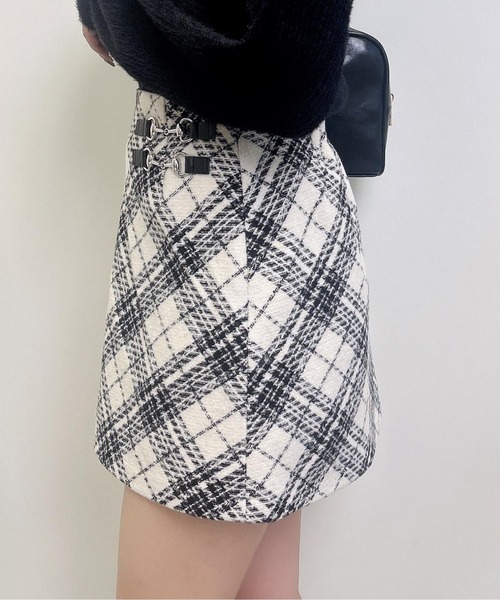 INGNI（イング）の「ビット付アソート柄タイトミニスカパン（スカート・レディース・ホワイト系その他2/ブラック系その他6/その他11・FREE）」の21枚目の写真