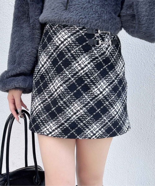 INGNI（イング）の「ビット付アソート柄タイトミニスカパン（スカート・レディース・ホワイト系その他2/ブラック系その他6/その他11・FREE）」の17枚目の写真