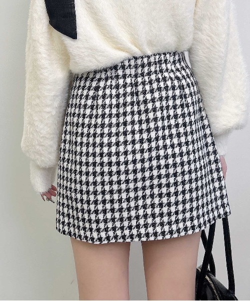 INGNI（イング）の「ビット付アソート柄タイトミニスカパン（スカート・レディース・ホワイト系その他2/ブラック系その他6/その他11・FREE）」の7枚目の写真