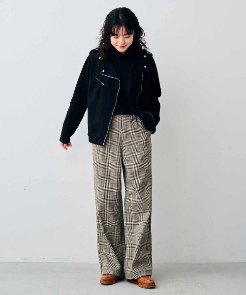 Live in comfort（リブインコンフォート）の「リブ　イン　コンフォート　はまじとコラボ　再復刻！着心地らくちんな伸びるライダースジャケット〈ブラック〉（その他アウター・レディース・ブラック・M/L/LL/3L/S）」の9枚目の写真