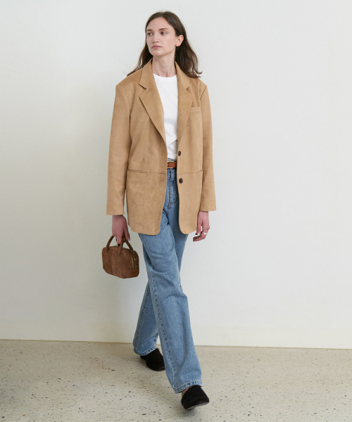 STEP AROUND(ステップアラウンド)の「Oversized suede jacket_BEIGE(ライダースジャケット・レディース・その他・FREE)」の3枚目の写真