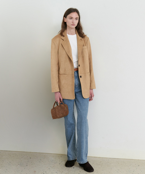 STEP AROUND(ステップアラウンド)の「Oversized suede jacket_BEIGE(ライダースジャケット・レディース・その他・FREE)」の4枚目の写真
