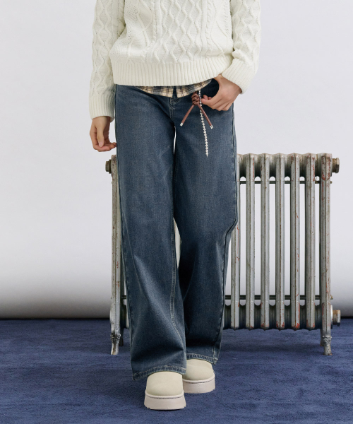 CHASECULT（チェイスカルト）の「レディース ダブルフェイス起毛ワイドデニムパンツ-ネイビー（デニムパンツ・レディース・ネイビー・67/64/74/76/70）」の4枚目の写真