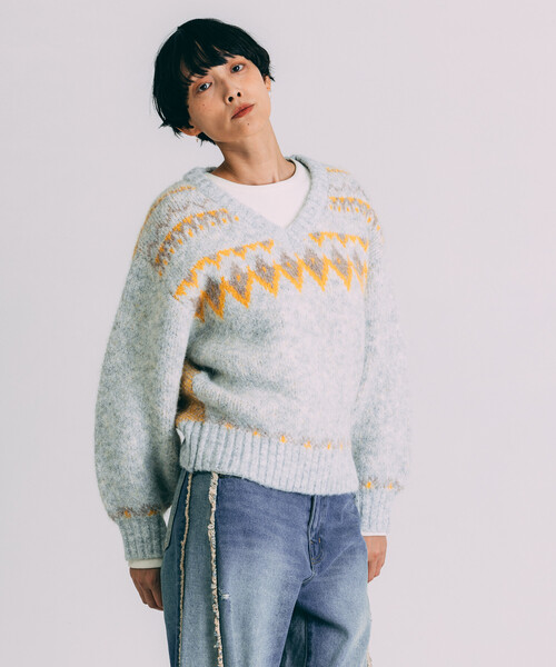 Freada(フリーダ)の「Freada/フリーダ Vネック 配色 ノルディック柄ニット(ニット/セーター・レディース・ネイビー/ライトグレー・ONE SIZE)」の3枚目の写真