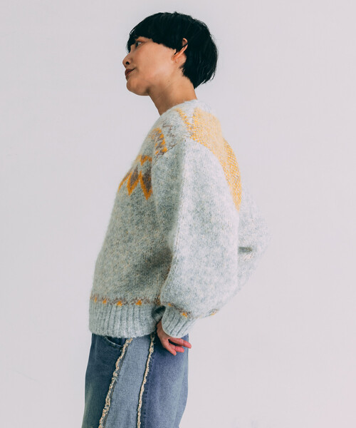 Freada(フリーダ)の「Freada/フリーダ Vネック 配色 ノルディック柄ニット(ニット/セーター・レディース・ネイビー/ライトグレー・ONE SIZE)」の6枚目の写真