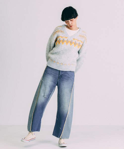 Freada(フリーダ)の「Freada/フリーダ Vネック 配色 ノルディック柄ニット(ニット/セーター・レディース・ネイビー/ライトグレー・ONE SIZE)」の17枚目の写真