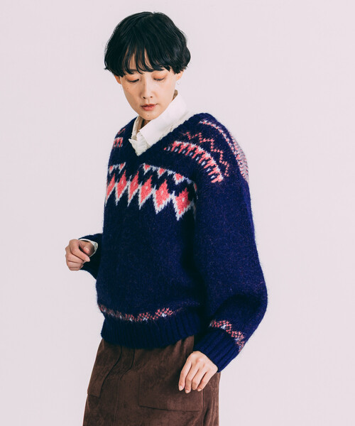 Freada(フリーダ)の「Freada/フリーダ Vネック 配色 ノルディック柄ニット(ニット/セーター・レディース・ネイビー/ライトグレー・ONE SIZE)」の22枚目の写真