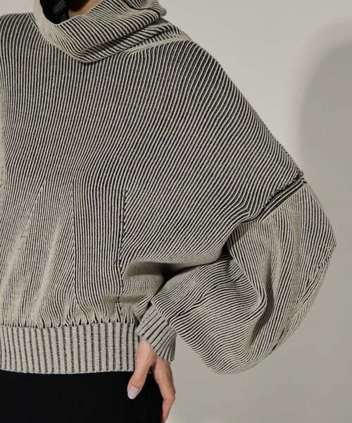 AKIKOAOKI(アキコアオキ)の「【AKANE UTSUNOMIYA/アカネウツノミヤ】《STUDIOUS別注》Dual face knit/デュアル フェイスニット(ニット/セーター・レディース・ベージュ/ライトグレー・FREE)」の16枚目の写真