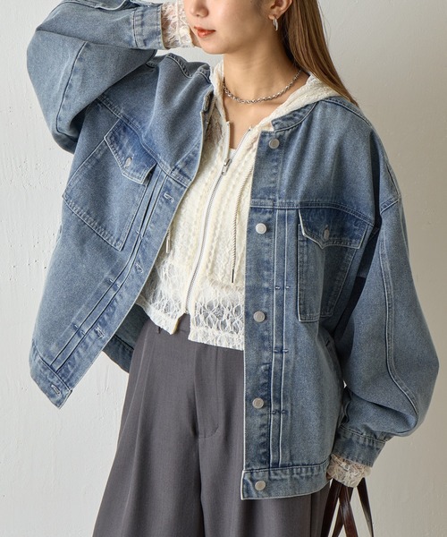 COLONY 2139(コロニートゥーワンスリーナイン)の「スタンドカラータックGジャン(デニムジャケット・レディース・ネイビー/サックスブルー・FREE)」の2枚目の写真