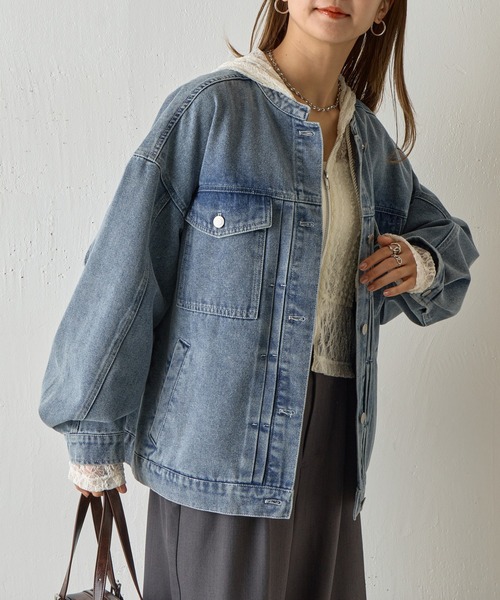 COLONY 2139(コロニートゥーワンスリーナイン)の「スタンドカラータックGジャン(デニムジャケット・レディース・ネイビー/サックスブルー・FREE)」の14枚目の写真