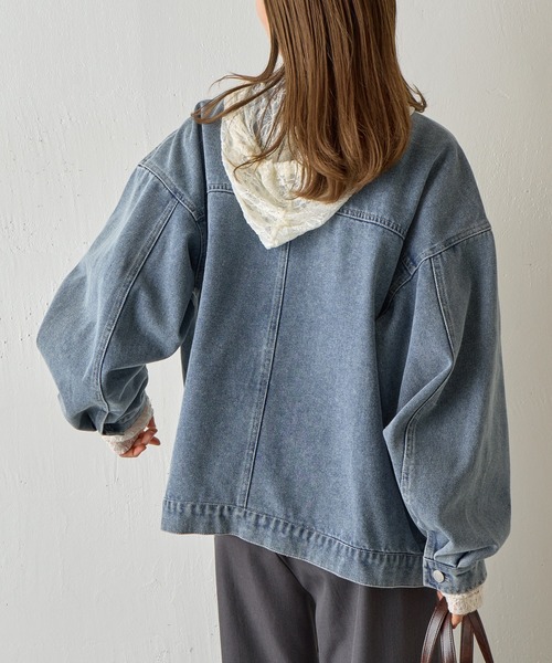 COLONY 2139(コロニートゥーワンスリーナイン)の「スタンドカラータックGジャン(デニムジャケット・レディース・ネイビー/サックスブルー・FREE)」の13枚目の写真