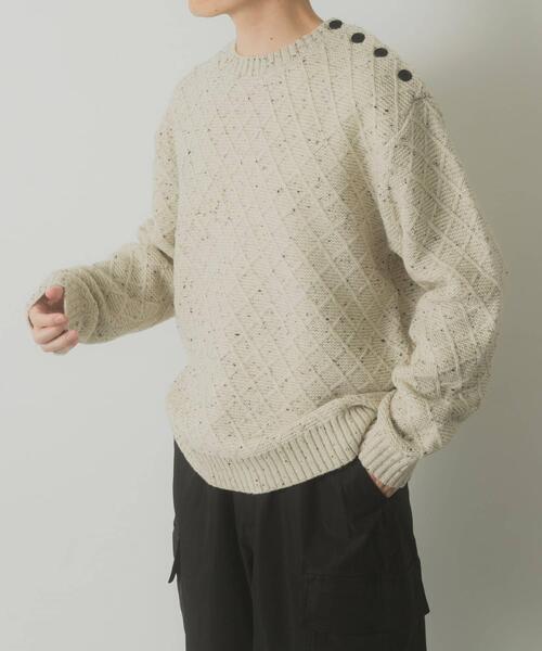 ITEMS URBANRESEARCH(アイテムズ アーバンリサーチ)の「ウール混ショルダーボタンクルーネックニット(ニット/セーター・メンズ・ネイビー/ブラック/ホワイト・MEDIUM/LARGE)」の6枚目の写真