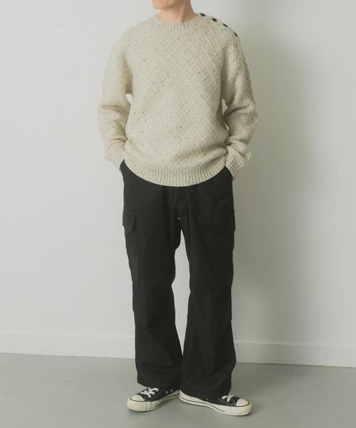 ITEMS URBANRESEARCH(アイテムズ アーバンリサーチ)の「ウール混ショルダーボタンクルーネックニット(ニット/セーター・メンズ・ネイビー/ブラック/ホワイト・MEDIUM/LARGE)」の8枚目の写真