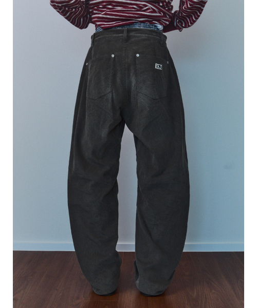 KIJUN MEN（キジュンメンズ）の「Explorer Studded Corduroy Pants Khaki（その他パンツ・メンズ・その他・SMALL/MEDIUM/LARGE）」の3枚目の写真