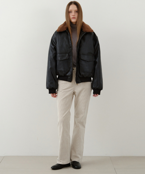WEDNESDAYOASISFORWOMEN(ウェンズデー オアシス フォー ウーマン)の「ヘビット コーデュロイ ブーツカットパンツ_CREAM(W25-PT38)(その他パンツ・レディース・クリーム・SMALL/MEDIUM)」の4枚目の写真