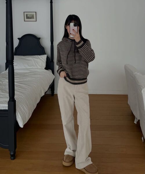 WEDNESDAYOASISFORWOMEN(ウェンズデー オアシス フォー ウーマン)の「ヘビット コーデュロイ ブーツカットパンツ_CREAM(W25-PT38)(その他パンツ・レディース・クリーム・SMALL/MEDIUM)」の5枚目の写真