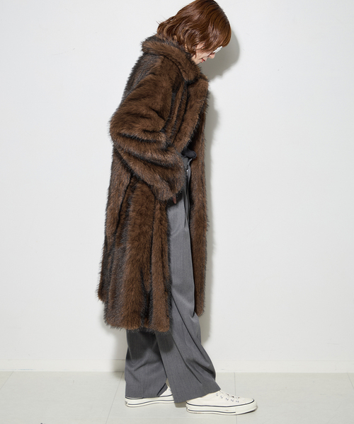 journal standard L'essage(ジャーナルスタンダードレサージュ)の「ロングファーコート(その他アウター・レディース・ブラウン・FREE)」の3枚目の写真