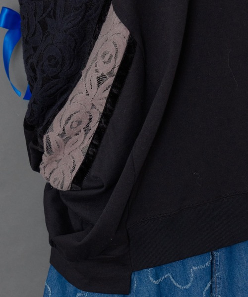 ScoLar（スカラー）の「153782：ネコ柄ミニ裏毛×起毛レース配色プルオーバー（Tシャツ/カットソー・レディース・グリーン/ブラック/杢グレー・M）」の15枚目の写真