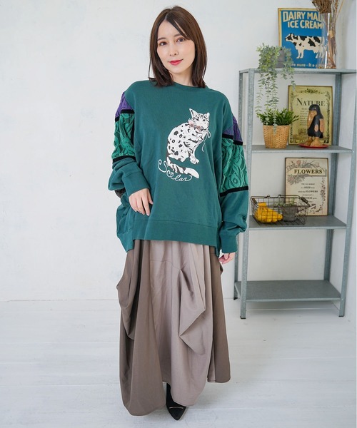 ScoLar（スカラー）の「153782：ネコ柄ミニ裏毛×起毛レース配色プルオーバー（Tシャツ/カットソー・レディース・グリーン/ブラック/杢グレー・M）」の16枚目の写真