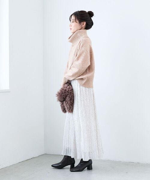 le.coeur blanc(ルクールブラン)の「マジョリカプリーツスカート(スカート・レディース・ブラック系その他/カーキオリーブ/ホワイト系その他/チャコールグレー・38)」の20枚目の写真