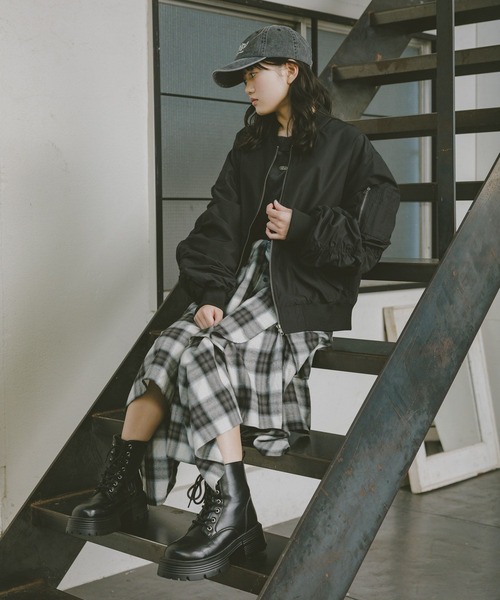 repipi armario（レピピ アルマリオ）の「ルーズシャーリングMA-1（MA-1・キッズ・アイボリー/ブラック/カーキ・SMALL/MEDIUM/LARGE）」の6枚目の写真