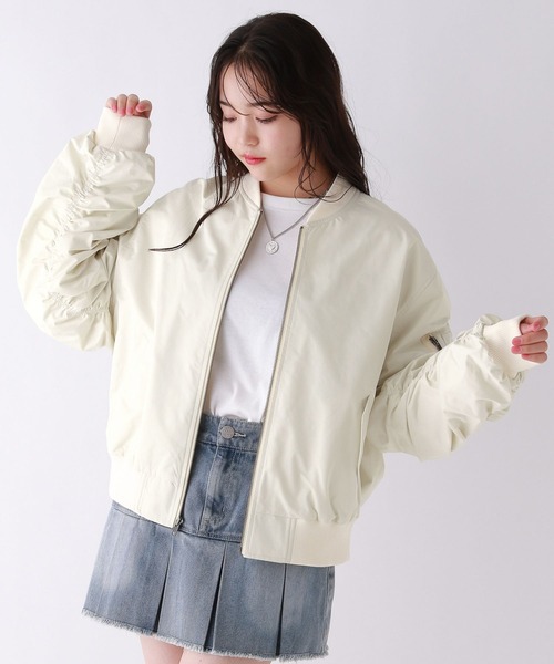 repipi armario（レピピ アルマリオ）の「ルーズシャーリングMA-1（MA-1・キッズ・アイボリー/ブラック/カーキ・SMALL/MEDIUM/LARGE）」の19枚目の写真