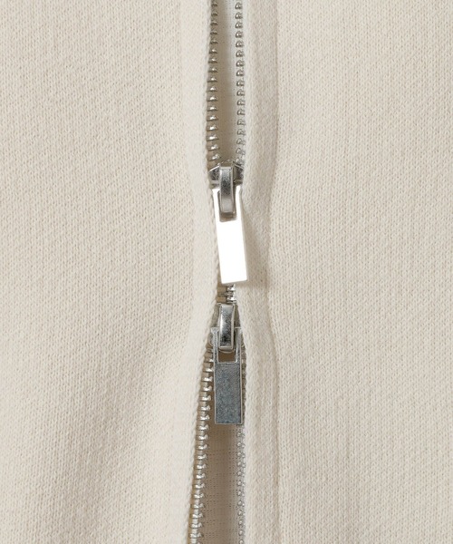LAKOLE(ラコレ)の「スウェットライクZIPカーデ / 637693(カーディガン/ボレロ・レディース・アイボリー/ネイビー・FREE)」の20枚目の写真