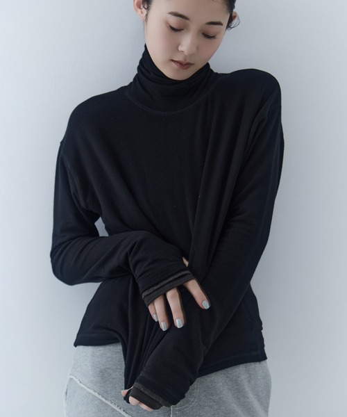 STUDIOUS（ステュディオス）の「【STUDIOUS/ステュディオス】Cashmere Silk Loose Fit Top/カシミアシルクルーズフィットトップス（Tシャツ/カットソー・レディース・ブラック/ワイン/オフホワイト・FREE）」の3枚目の写真