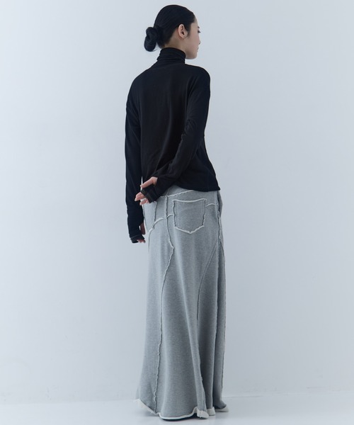 STUDIOUS（ステュディオス）の「【STUDIOUS/ステュディオス】Cashmere Silk Loose Fit Top/カシミアシルクルーズフィットトップス（Tシャツ/カットソー・レディース・ブラック/ワイン/オフホワイト・FREE）」の19枚目の写真