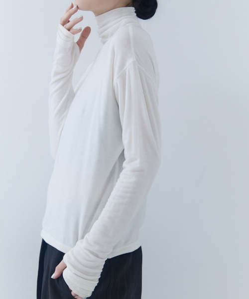 STUDIOUS（ステュディオス）の「【STUDIOUS/ステュディオス】Cashmere Silk Loose Fit Top/カシミアシルクルーズフィットトップス（Tシャツ/カットソー・レディース・ブラック/ワイン/オフホワイト・FREE）」の14枚目の写真