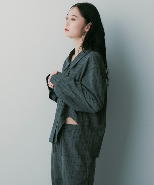 SERENO（セレーノ）の「カットデザイン チェックシャツ（シャツ/ブラウス・レディース・ネイビー/グリーン・S/M/L）」の8枚目の写真