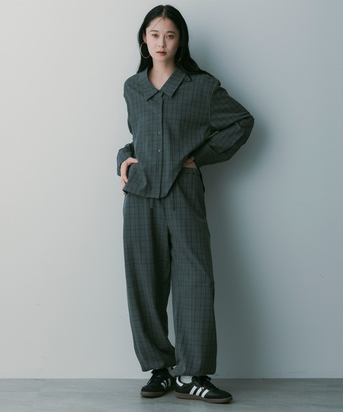 SERENO（セレーノ）の「カットデザイン チェックシャツ（シャツ/ブラウス・レディース・ネイビー/グリーン・S/M/L）」の9枚目の写真