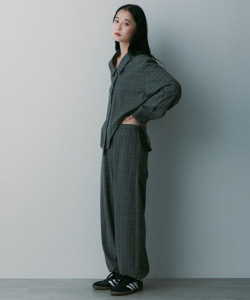 SERENO（セレーノ）の「カットデザイン チェックシャツ（シャツ/ブラウス・レディース・ネイビー/グリーン・S/M/L）」の10枚目の写真