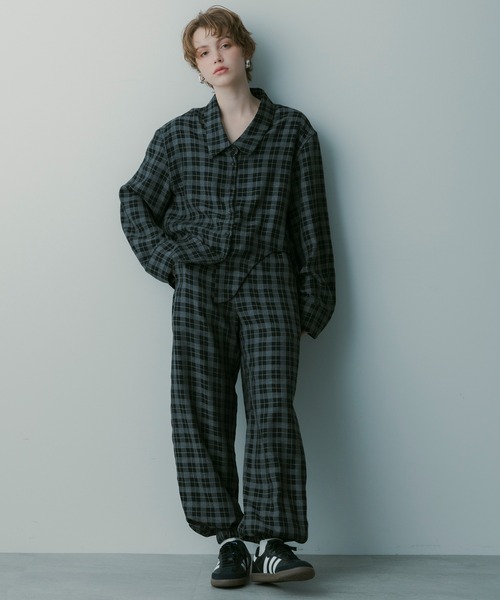 SERENO（セレーノ）の「カットデザイン チェックシャツ（シャツ/ブラウス・レディース・ネイビー/グリーン・S/M/L）」の16枚目の写真
