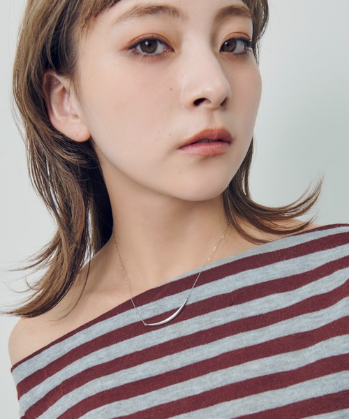 GOLDY(ゴールディ)の「【金属アレルギー軽減】アーチ バー ステンレス ネックレス(ネックレス・レディース・シルバー/ゴールド・FREE)」の7枚目の写真