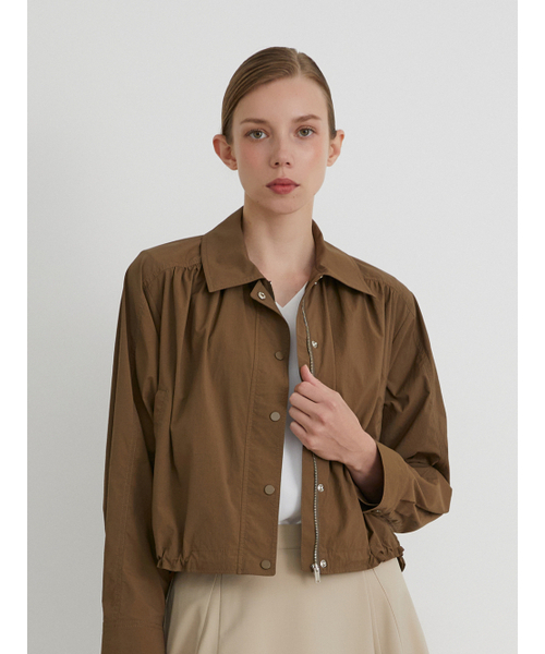 VNYSTUDIO(ブイエヌワイスタジオ)の「Drawstring unbalance hem jacket_YA9LSNC(その他アウター・レディース・その他・FREE)」の1枚目の写真