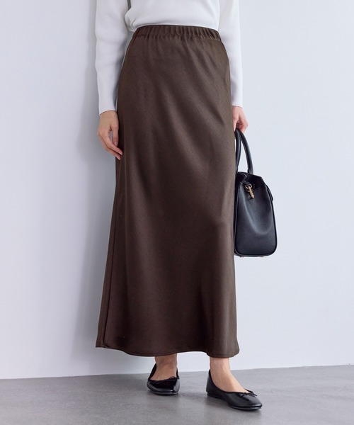 ROPE' PICNIC（ロペピクニック）の「細見えバイアスサテンスカート/イージーケア（スカート・レディース・オフホワイト/ダークブラウン/ブルー系その他4・FREE）」の17枚目の写真