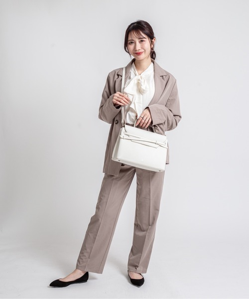 tov（トーヴ）の「【TOV】ハンドバッグ ショルダーバッグ　MIMI GRAND　2WAY（ショルダーバッグ・レディース・ブラック/モカ/ミント/ホワイト/ブラウン/ピンク・FREE）」の15枚目の写真