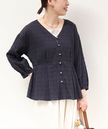 MICO COULIER | ブイネックタックブラウス(シャツ/ブラウス)