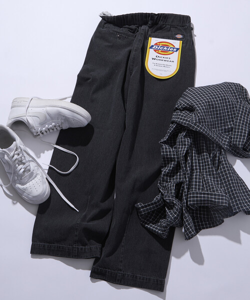 FREAK'S STORE（フリークスストア）の「限定展開 Dickies×FREAK'S STORE ディッキーズ 別注 ワイドシルエット バレルレッグ ワークパンツ（チノパンツ・メンズ・ベージュ/インディゴブルー/ブラック/ブラック系その他・SMALL/MEDIUM/LARGE）」の20枚目の写真