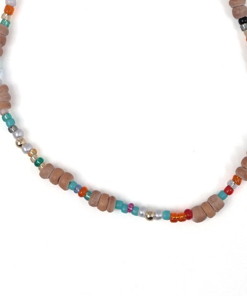 チチカカ（チチカカ）の「ココナッツ＆ビーズネックレス（ネックレス・レディース・ベージュ/ブラウン/ブルー・FREE）」の9枚目の写真