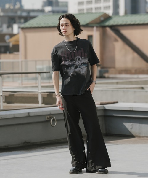 Theater code（シアターコード）の「Print Design Vintage-Style Crew Neck T-Shirt / プリントデザイン ヴィンテージライク クルーネックTシャツ 2026年春夏（Tシャツ/カットソー・メンズ・ホワイト/ブラック・M/L）」の8枚目の写真