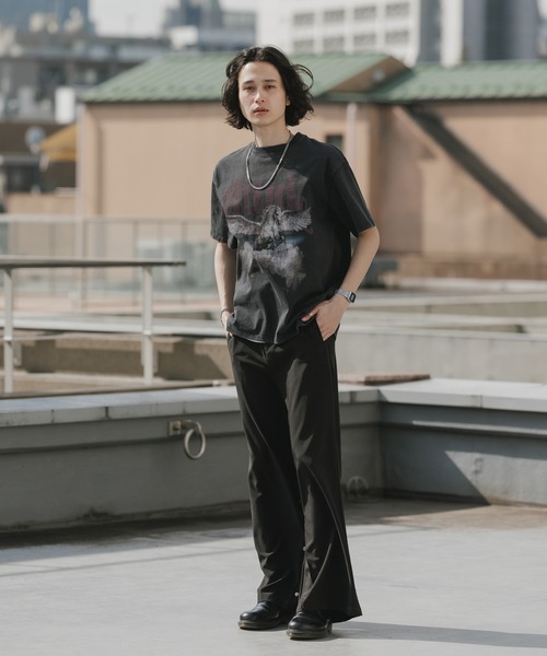 Theater code（シアターコード）の「Print Design Vintage-Style Crew Neck T-Shirt / プリントデザイン ヴィンテージライク クルーネックTシャツ 2026年春夏（Tシャツ/カットソー・メンズ・ホワイト/ブラック・M/L）」の10枚目の写真