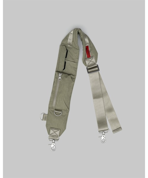 Topologie（トポロジー）の「Bomber Strap（ボンバー ストラップ）（スマホグッズ・レディース・ブラック/モスグリーン/ブラウン・FREE）」の2枚目の写真
