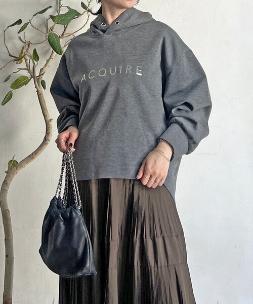 un dix cors（アンディコール）の「フードコクーンロゴプルオーバー（Tシャツ/カットソー・レディース・アイボリー/ブラック/グレー/バイオレット・FREE）」の3枚目の写真