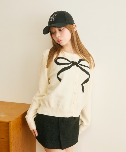 TITTY&CO.（ティティーアンドコー）の「ラメ刺繍ロゴキャップ（キャップ・レディース・アイボリー/ブラック・FREE）」の18枚目の写真